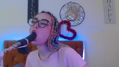 Celeste o Yenna online show from 01.01.25