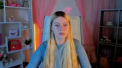 Snapshot of celestinemauriac chatting on 04.30.26 your cute kitty online show from 04.30.26