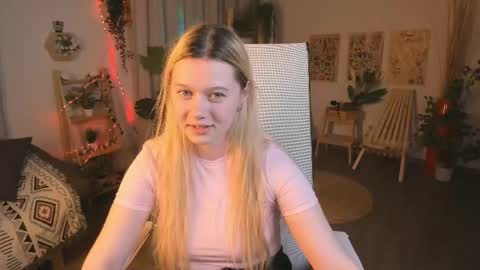 Snapshot of celestinemauriac chatting on 05.22.26 your cute kitty online show from 05.22.26