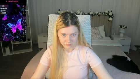 Snapshot of celestinemauriac chatting on 05.29.26 your cute kitty online show from 05.29.26