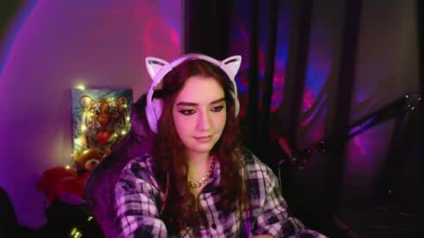 Snapshot of celia_sensual_ chatting on 06.28.26 celia_sensual_ online show from 06.28.26