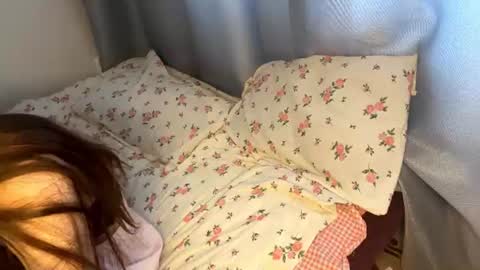 Snapshot of celinaimmel chatting on 07.04.26 Eva online show from 07.04.26