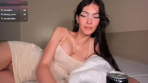 Snapshot of celine_rose chatting on 04.11.26 Ji-yoon online show from 04.11.26