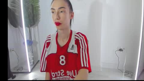 Celine Roxelle online show from 11.12.25