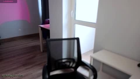 Snapshot of centurion_1 chatting on 11.23.25 Bruce online show from 11.23.25