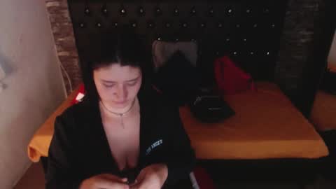 Cerecita  online show from 01.28.25