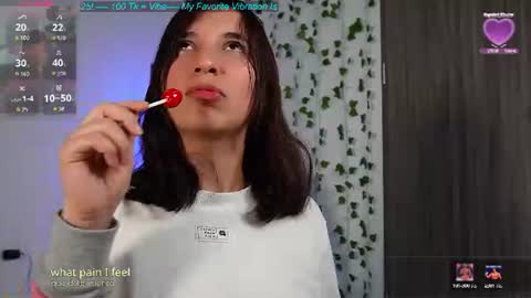 Snapshot of cerecitaqueen chatting on 06.12.26 Cerecita online show from 06.12.26