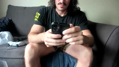 Snapshot of chadpowerz chatting on 05.27.26 Lydong online show from 05.27.26