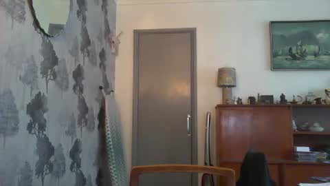 Champers online show from 01.10.25