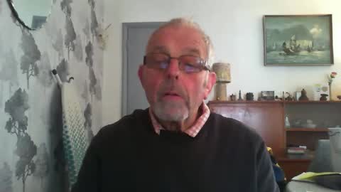 Snapshot of champers37 chatting on 04.18.26 Champers online show from 04.18.26