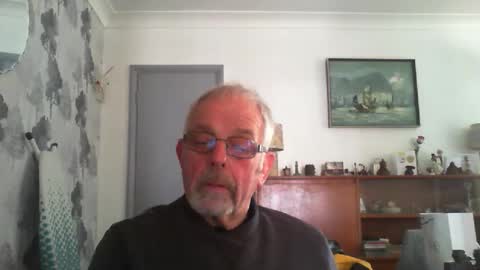 Snapshot of champers37 chatting on 04.22.26 Champers online show from 04.22.26