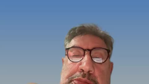 Snapshot of champsex305610 chatting on 10.08.25 champsex305610 online show from 10.08.25