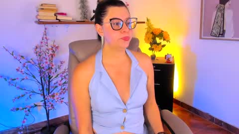 Snapshot of chanell_taylor_ chatting on 06.06.26 chanell online show from 06.06.26