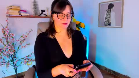 Snapshot of chanell_taylor_ chatting on 06.15.26 chanell online show from 06.15.26