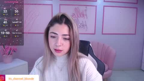 Snapshot of channel_blonde_a chatting on 01.14.25 channel_blonde_a online show from 01.14.25