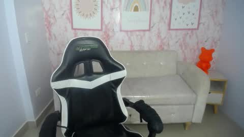 Channel Garcia online show from 11.18.25