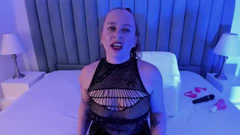 Channelfox  online show from 09.20.25