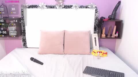 Snapshot of chantalblair chatting on 12.04.24 Chantal Blair online show from 12.04.24