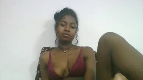 Snapshot of chantale483461 chatting on 03.26.26 chantale483461 online show from 03.26.26