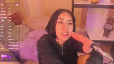 Chantall online show from 02.13.25