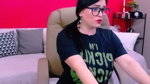 The Queen online show from 02.23.25