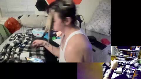 Snapshot of chapelwaste chatting on 03.05.25 Chapel Waste online show from 03.05.25