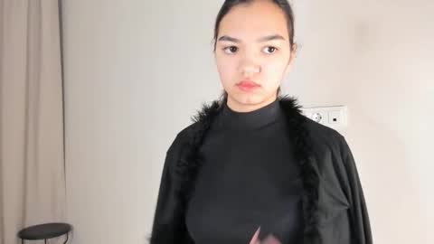 MIchelle online show from 11.24.25