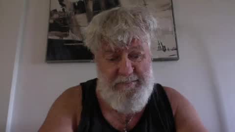 Snapshot of charklot chatting on 07.17.26 Yannick online show from 07.17.26