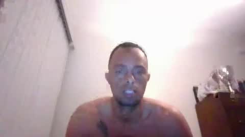 Snapshot of charlesspann80 chatting on 12.16.25 charlesspann80 online show from 12.16.25