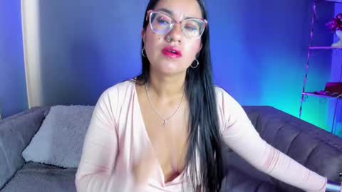 charlhot_ online show from 10.22.25