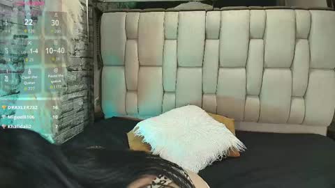  C H A R L I E  online show from 05.17.26