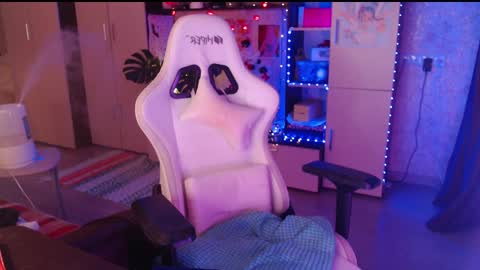 charlie online show from 12.28.24