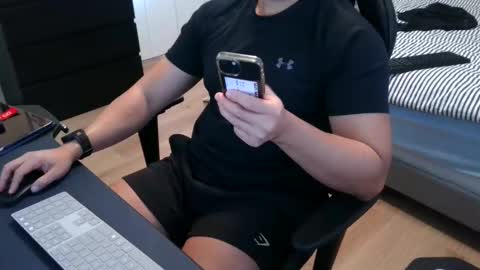 charliekkw online show from 11.13.25