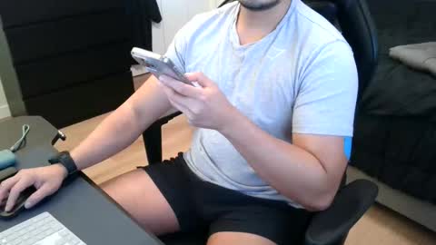 charliekkw online show from 11.30.25