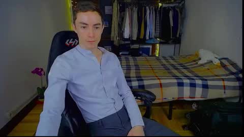 Snapshot of charlieseyer chatting on 01.09.26 carlos reyes online show from 01.09.26