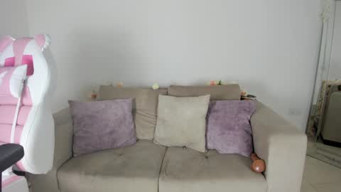    online show from 01.10.25