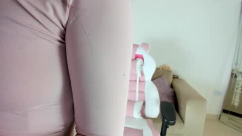    online show from 02.11.25