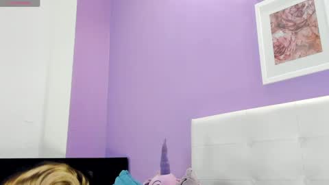 Snapshot of charlotte1117 chatting on 04.21.26 Char 3 online show from 04.21.26