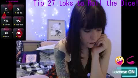 Snapshot of charlotte3anne chatting on 03.31.26 Charlotte online show from 03.31.26