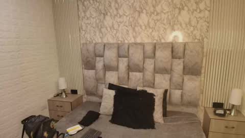 charlotte online show from 09.11.25