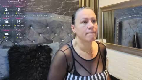 charlotte online show from 11.22.25