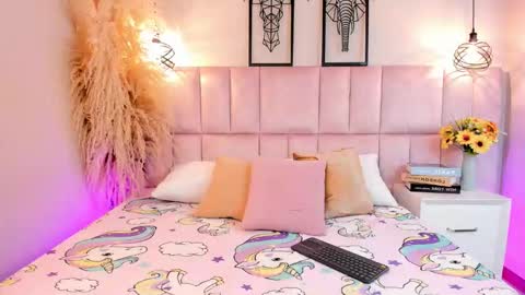 Daniela online show from 02.05.26