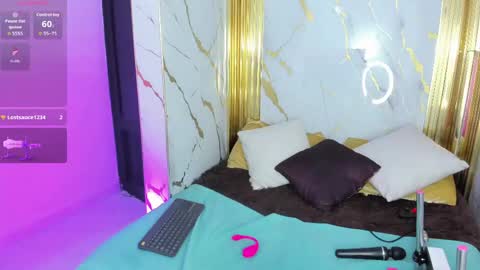 Snapshot of charlotte__milf chatting on 05.26.26 charlotte__milf online show from 05.26.26