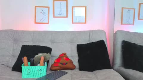 Snapshot of charlotte_copper chatting on 03.31.26 Charlotte online show from 03.31.26