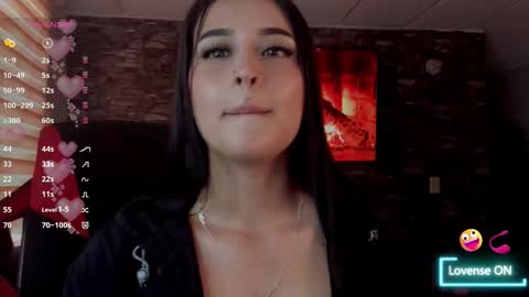 Charlotte  online show from 01.06.26