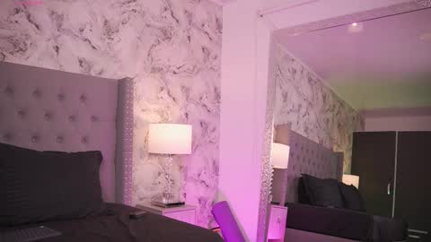 Charlotte online show from 03.12.25