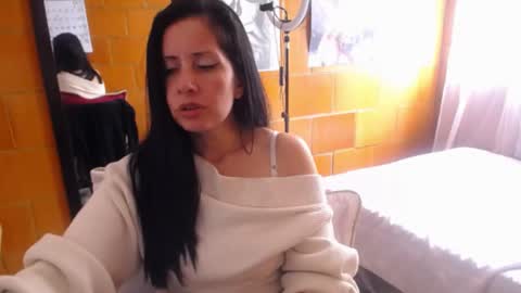 Snapshot of charlotte_temple chatting on 03.07.25 Charlotte online show from 03.07.25