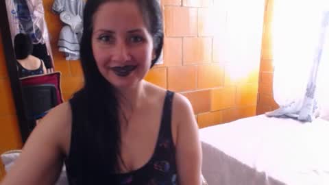 Snapshot of charlotte_temple chatting on 10.22.25 Charlotte online show from 10.22.25