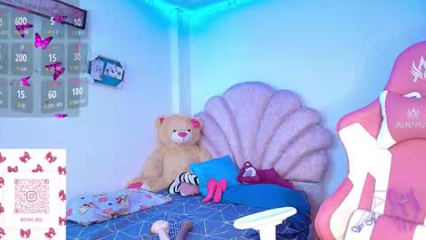 charlotte_walker1 online show from 01.07.26