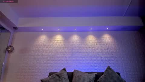 Charlotte  Everyday From 0700 to 1300 Col Time online show from 09.14.25